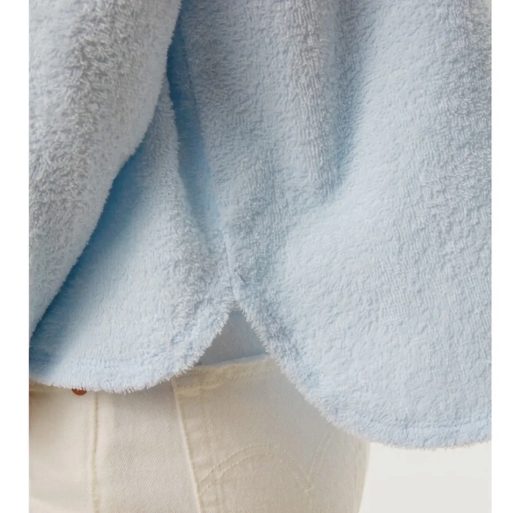 Tuckernuck Pomander Place Terry Cotton Collared Light Blue Pullover NWT Size XS - Picture 3 of 12